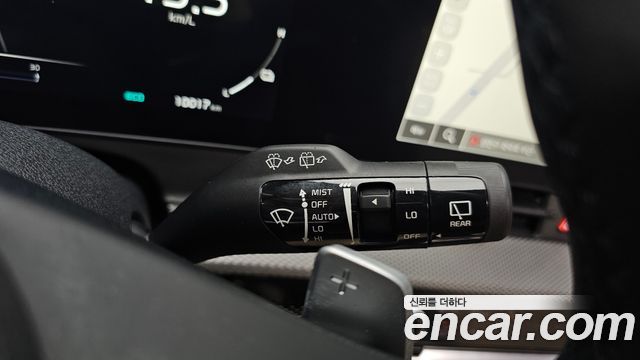 Kia Sportage Hybrid (V) Prestige 2WD 2023 — фото 18