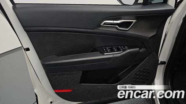 Kia Sportage Hybrid (V) Prestige 2WD 2023 — фото 24