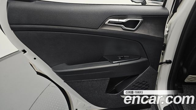 Kia Sportage Hybrid (V) Prestige 2WD 2023 — фото 25