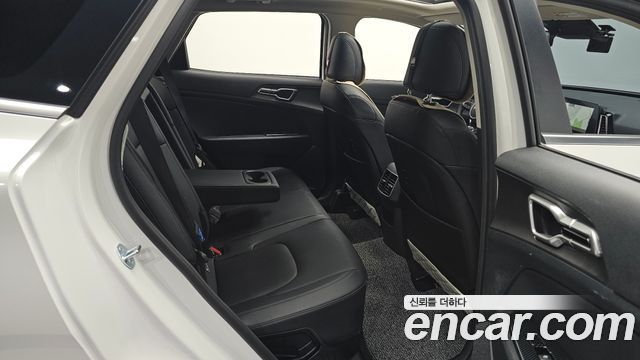 Kia Sportage Hybrid (V) Prestige 2WD 2023 — фото 26