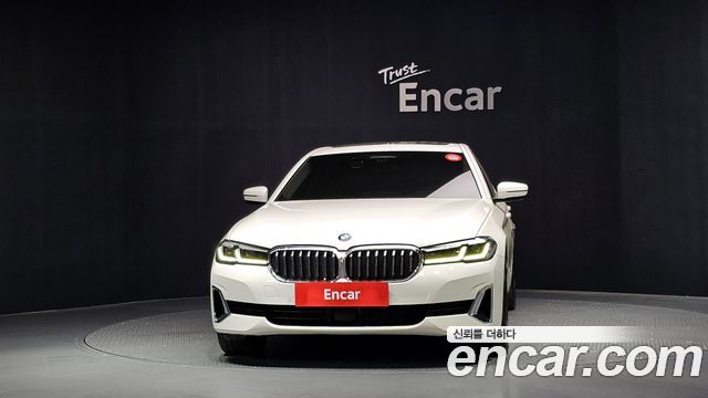 BMW 5 Series (G30) 530i xDrive Luxury 2021 — фото 3