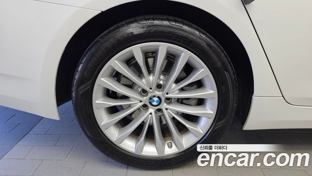 BMW 5 Series (G30) 530i xDrive Luxury 2021 — фото 5