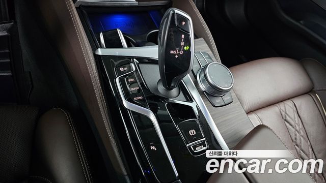 BMW 5 Series (G30) 530i xDrive Luxury 2021 — фото 9