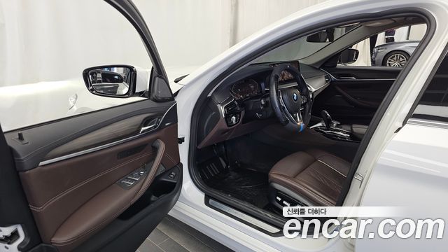 BMW 5 Series (G30) 530i xDrive Luxury 2021 — фото 10