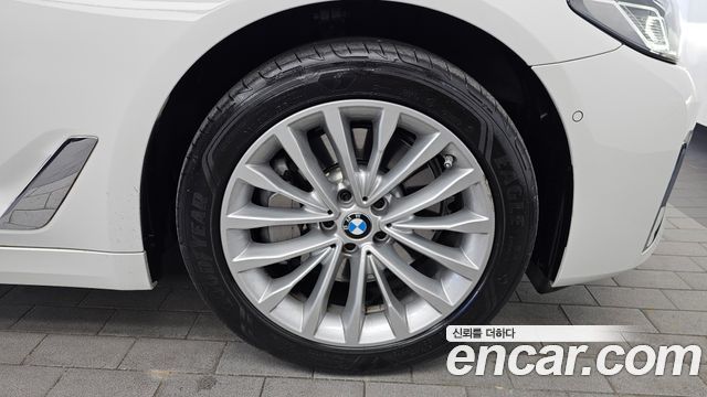 BMW 5 Series (G30) 530i xDrive Luxury 2021 — фото 21