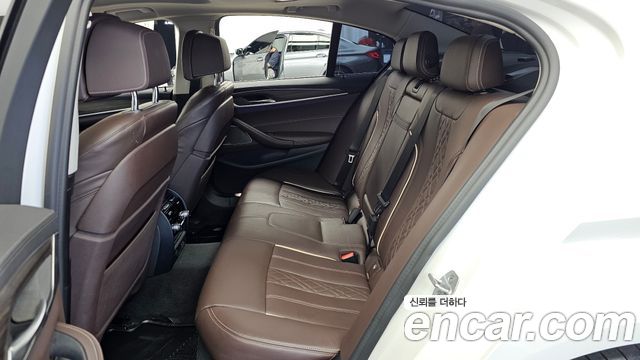 BMW 5 Series (G30) 530i xDrive Luxury 2021 — фото 26
