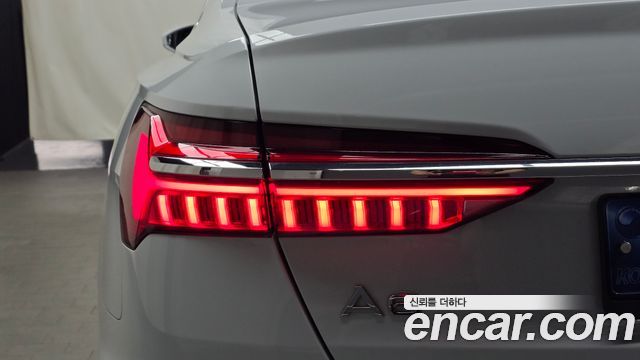 Audi A6 (C8) 40 TDI Quattro Premium 2023 — фото 23