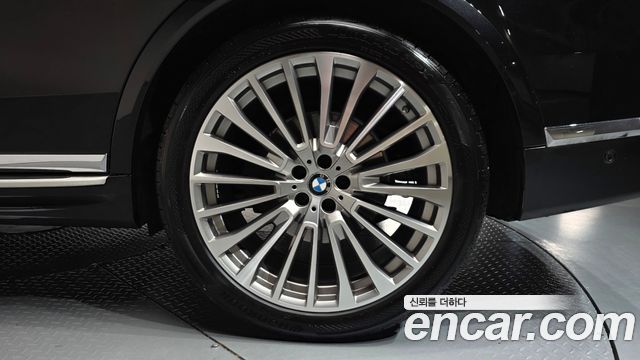 BMW X7 (G07) xDrive 40i Design Pure Excellence 6-Seater 2020 — фото 21