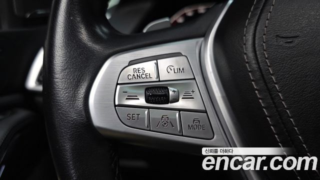 BMW X7 (G07) xDrive 40i Design Pure Excellence 6-Seater 2020 — фото 31