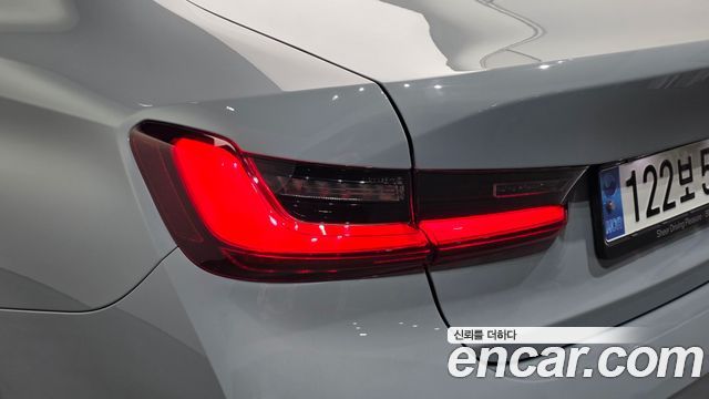 BMW 3 Series (G20) 320i M Sport 2023 — фото 23