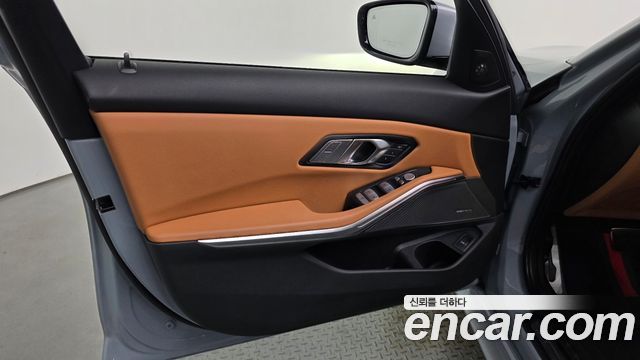 BMW 3 Series (G20) 320i M Sport 2023 — фото 24