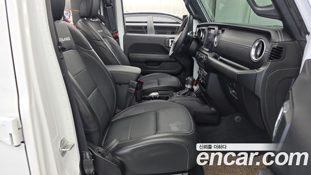 Jeep Wrangler (JL) 2.0 Overland Power Top 4Door 2022 — фото 11