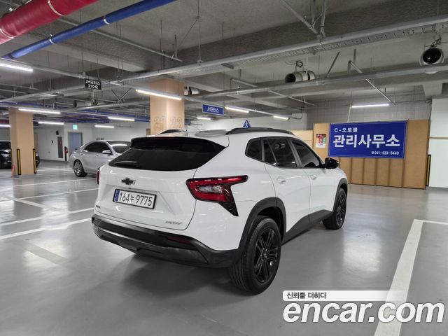 Chevrolet Trax Crossover 1.2 ACTIV 2024 — фото 2