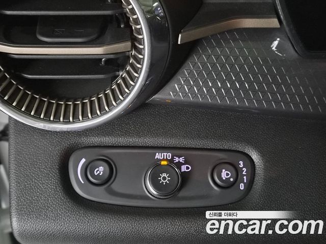 Chevrolet Trax Crossover 1.2 ACTIV 2024 — фото 18