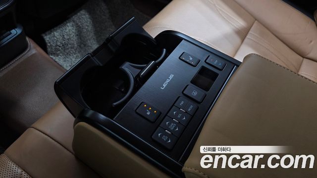 Lexus ES300h (VII) Luxury Plus 2023 — фото 28
