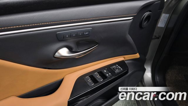 Lexus ES300h (VII) Luxury Plus 2023 — фото 31