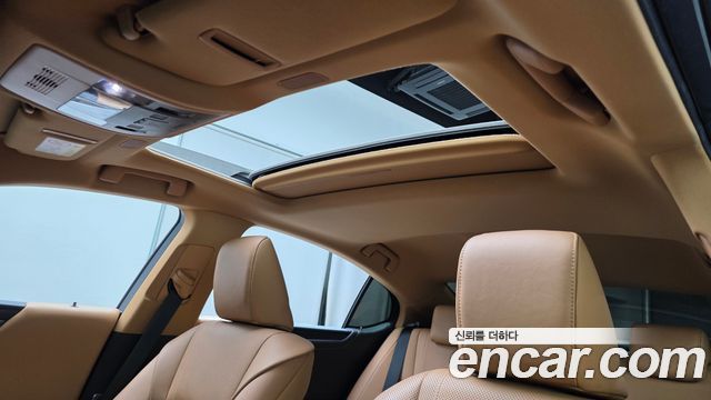 Lexus ES300h (VII) Luxury Plus 2023 — фото 33