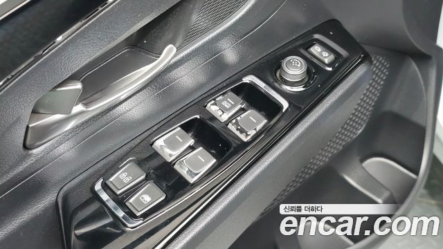 KG Mobility (SsangYong) Beautiful Korando Diesel 1.6 2WD Delight Plus 2019 — фото 19