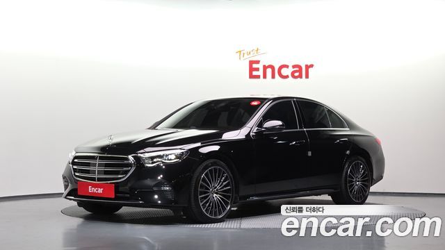 Mercedes-Benz E-Class (W214) E450 4MATIC Exclusive