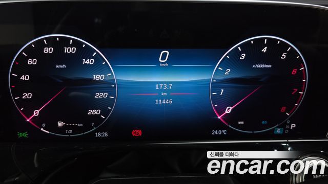 Mercedes-Benz E-Class (W214) E450 4MATIC Exclusive 2026 — фото 8