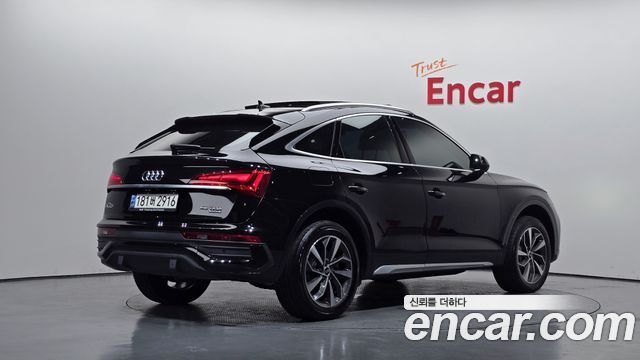 Audi Q5 (FY) 45 TFSI Quattro Sportback 2022 — фото 2