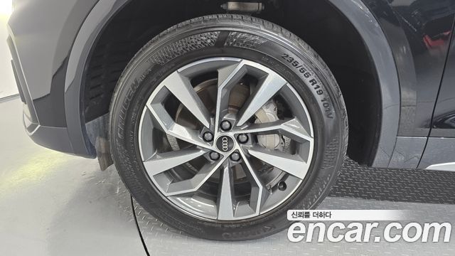 Audi Q5 (FY) 45 TFSI Quattro Sportback 2022 — фото 5