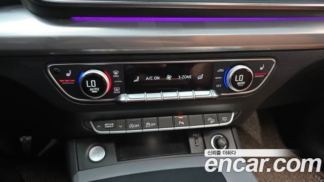 Audi Q5 (FY) 45 TFSI Quattro Sportback 2022 — фото 32