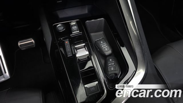 Peugeot 3008 (II) 1.2 Pure Tech GT 2024 — фото 9
