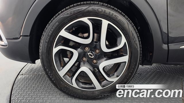 Renault Korea QM3 LE 2015 — фото 5
