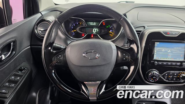 Renault Korea QM3 LE 2015 — фото 13