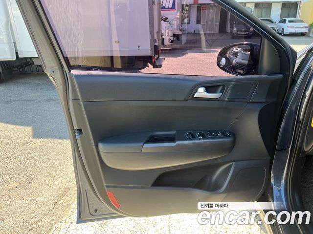 Kia Sportage The Bold Diesel 2.0 2WD Prestige 2019 — фото 21