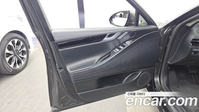 Genesis G80 (RG3) Gasoline 2.5 Turbo AWD 2022 — фото 30