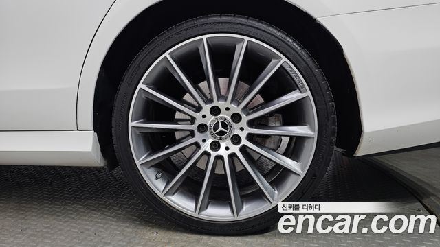 Mercedes-Benz E-Class (W213) E350 4MATIC AMG Line 2021 — фото 5