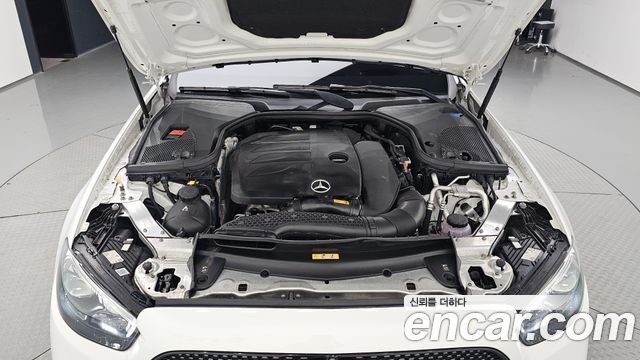 Mercedes-Benz E-Class (W213) E350 4MATIC AMG Line 2021 — фото 6