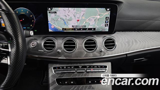 Mercedes-Benz E-Class (W213) E350 4MATIC AMG Line 2021 — фото 18