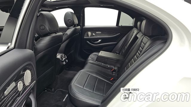 Mercedes-Benz E-Class (W213) E350 4MATIC AMG Line 2021 — фото 32
