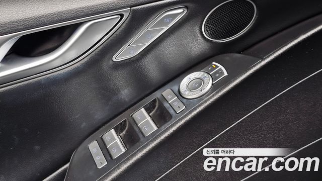Genesis G80 (RG3) Gasoline 2.5 Turbo AWD 2022 — фото 29
