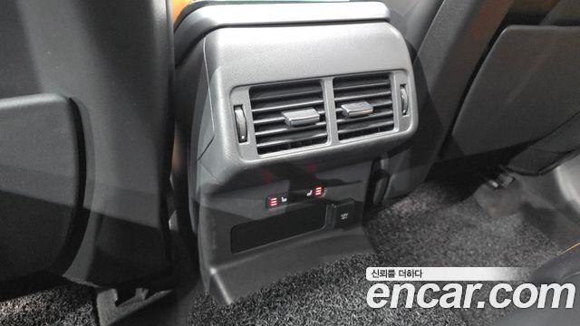 Land Rover Range Rover Velar 3.0 P400 R-Dynamic HSE 2021 — фото 33