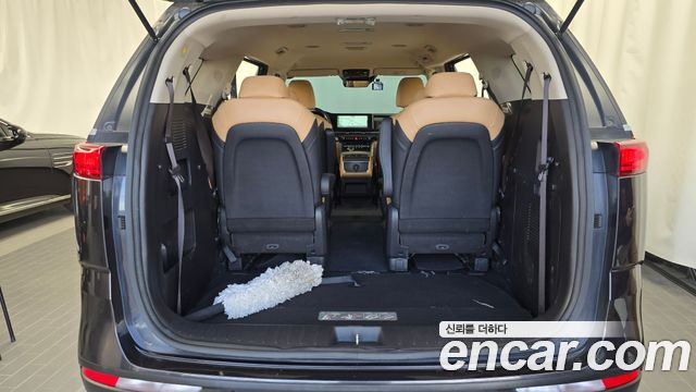 Kia Carnival (IV) Diesel 9-Seater Prestige 2023 — фото 16
