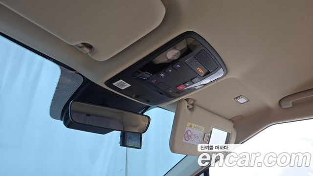 Kia Carnival (IV) Diesel 9-Seater Prestige 2023 — фото 19