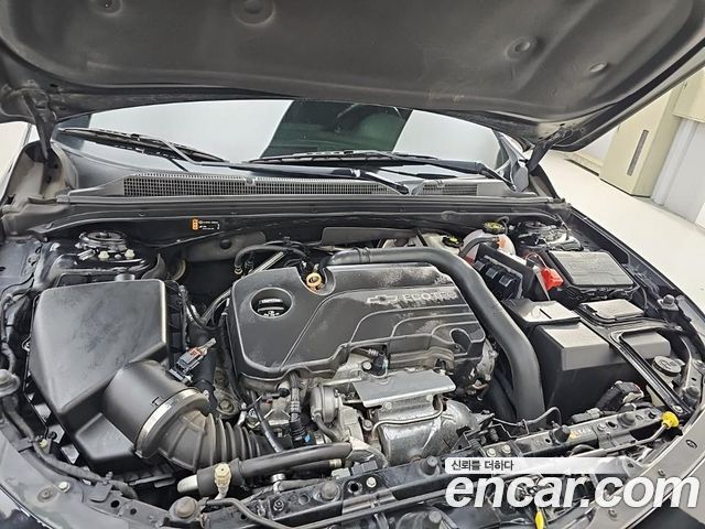 Chevrolet Malibu 1.5 Turbo LT Deluxe 2017 — фото 6