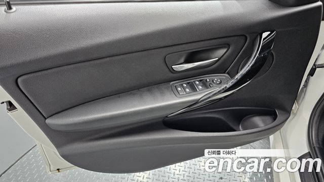BMW 3 Series (F30) 320d ED Edition 2016 — фото 30