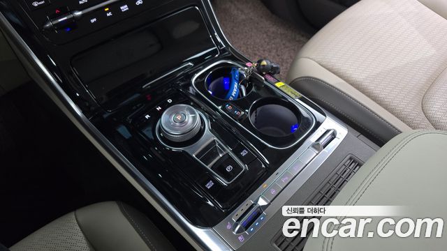 Kia Carnival (IV) Gasoline 9-Seater Hi-Limousine Signature 2023 — фото 9