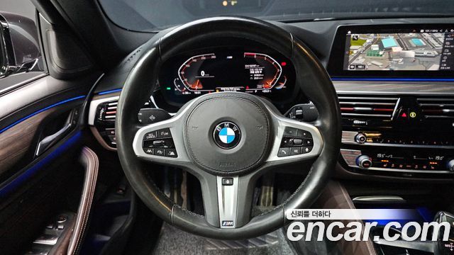 BMW 5 Series (G30) 520i M Sport 2020 — фото 12