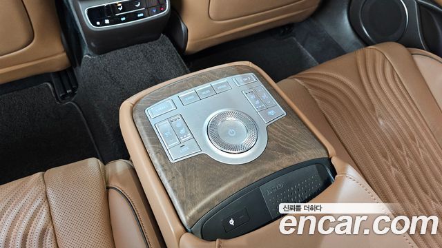 Genesis G80 (RG3) Gasoline 2.5 Turbo AWD 2022 — фото 18