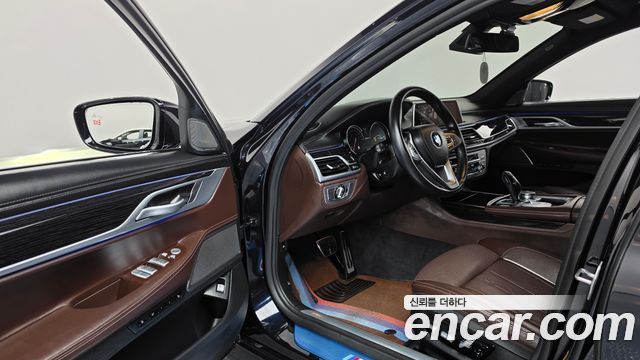 BMW 7 Series (G11) 740e iPerformance M Sport 2019 — фото 10
