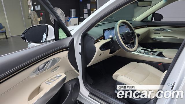 Genesis GV70 2.5T Gasoline AWD 2025 — фото 10