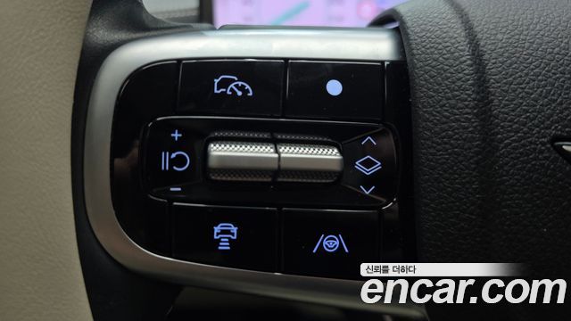 Genesis GV70 2.5T Gasoline AWD 2025 — фото 18