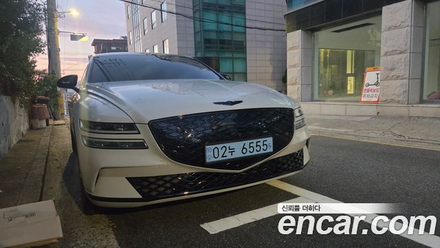 Genesis Electrified G80 (RG3) e-AWD 2022 — фото 3