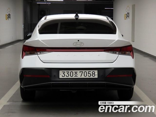 Hyundai Avante (CN7) 1.6 Smart 2024 — фото 3